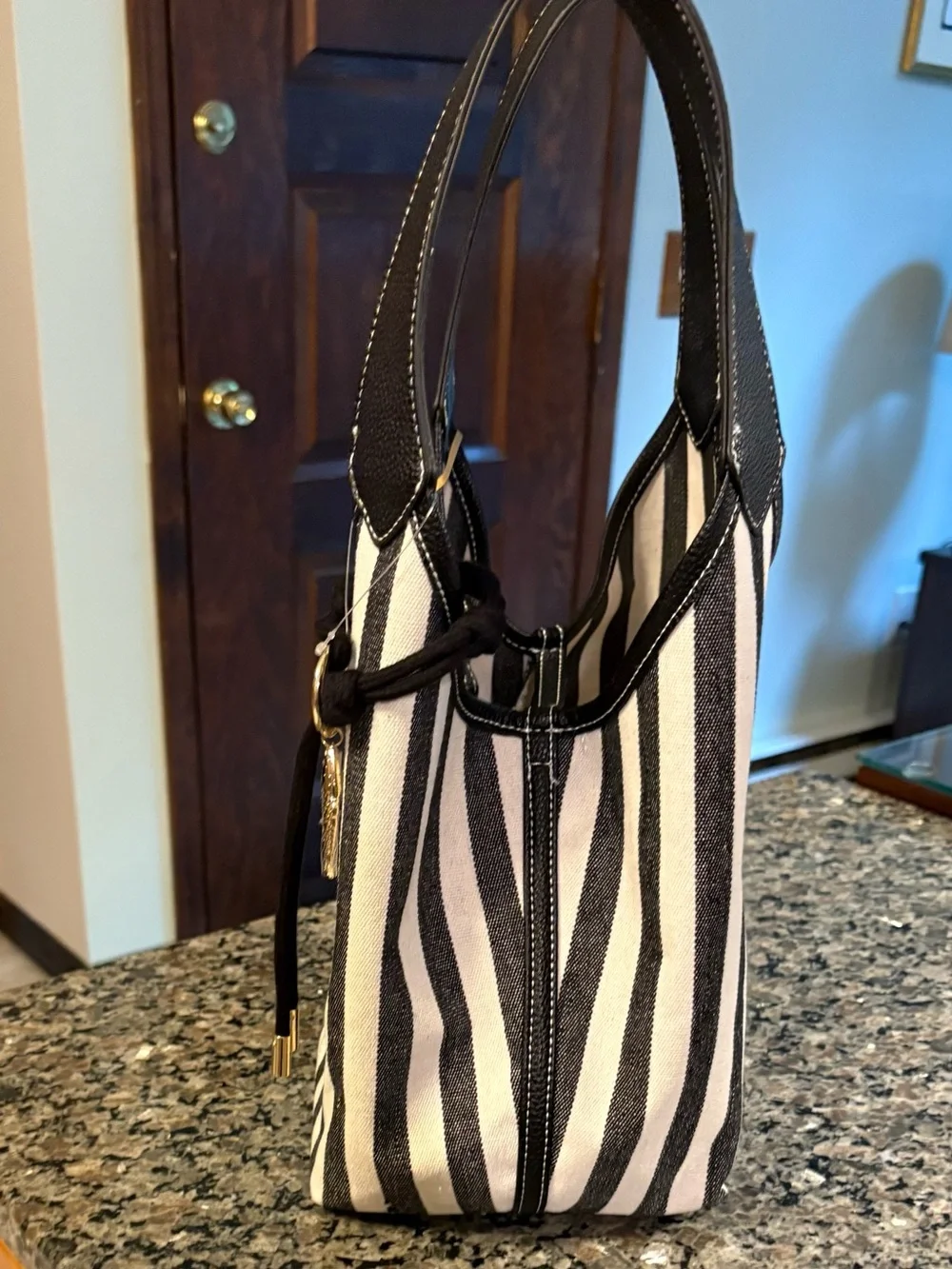 NWT House of Harlow 1960 Hobo Bag